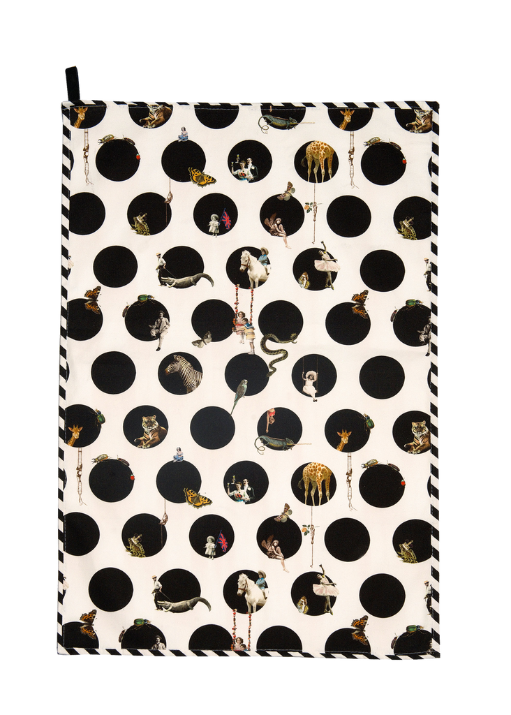 CHARACTER POLKA TEA TOWEL